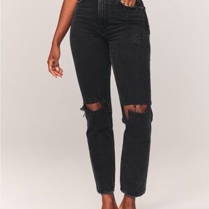 Abercrombie Curve Love Ultra High Rise 90s Straight Jean
